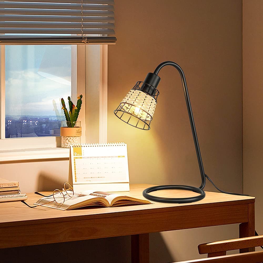 Depuley Industrial Table Lamp, Modern LED Desk Lamp, Black Metal Bedside  Nightstand Lamp with Rattan Shade, Small Table Lamps Rattan for Bedrooms